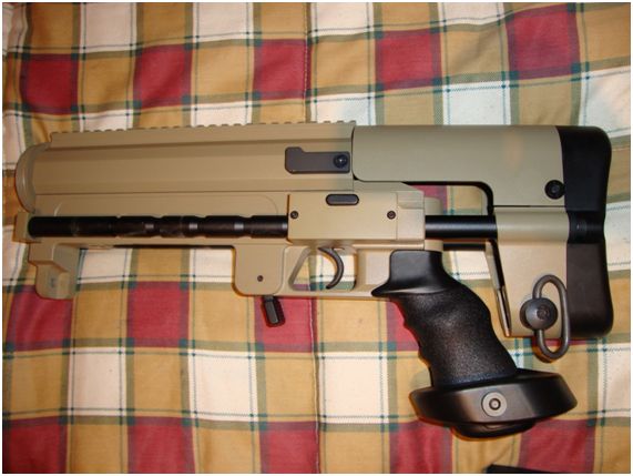 CM200_002.jpg